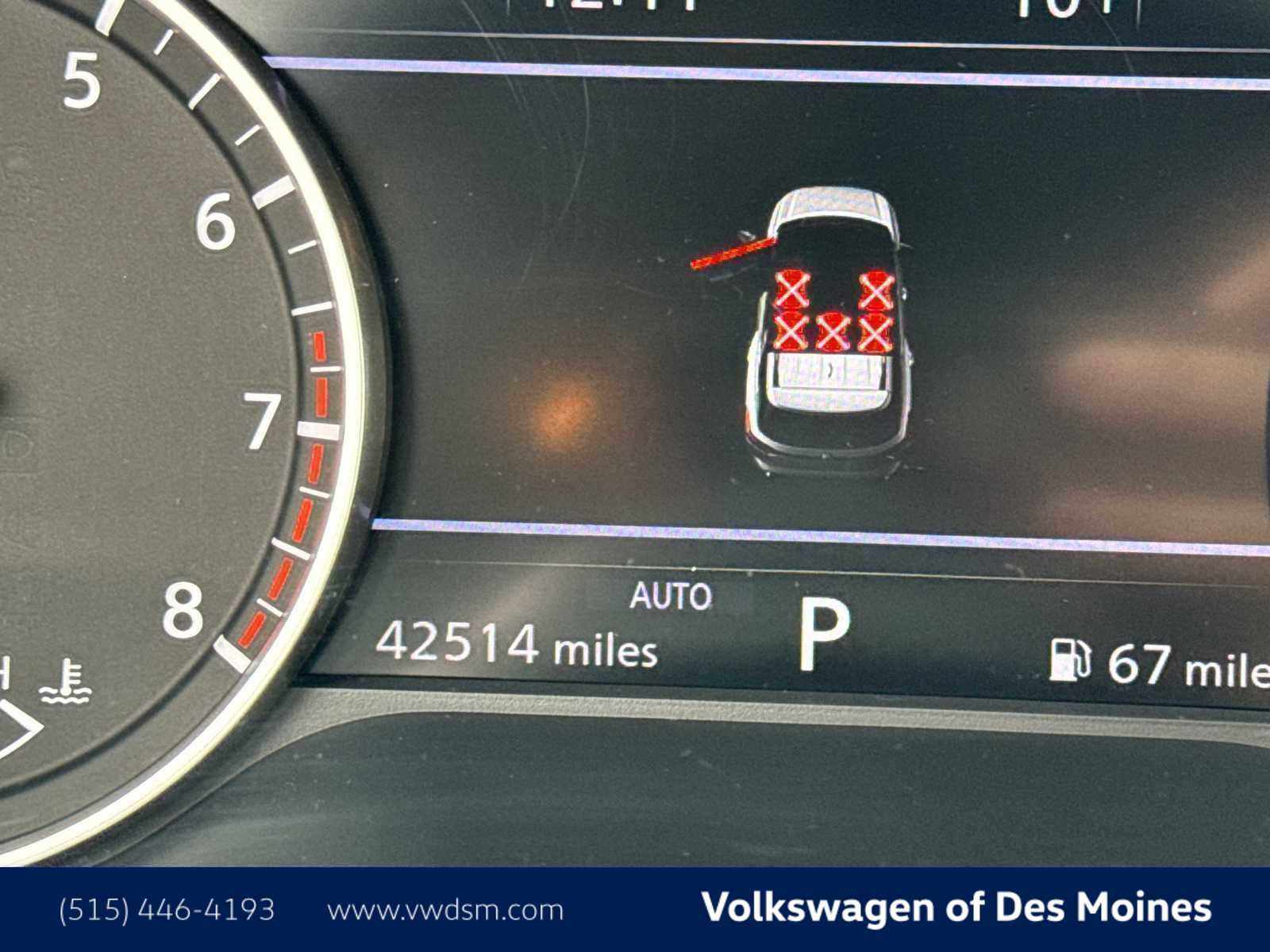 Used 2022 Nissan Pathfinder Platinum w/ Cargo Package image 17