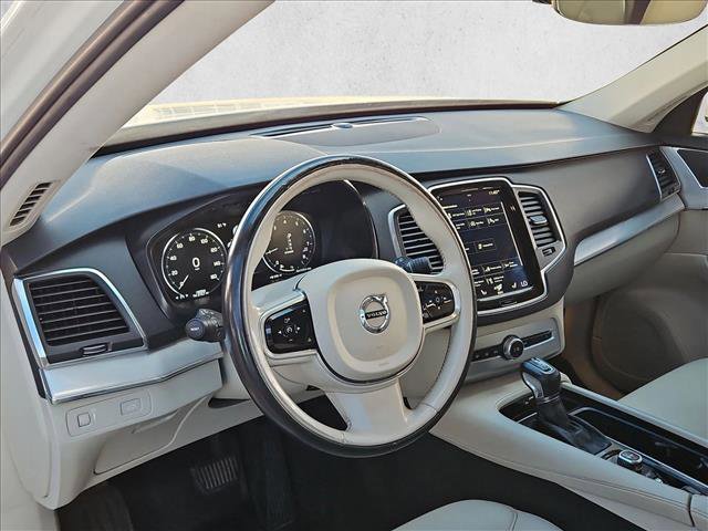 Used 2017 Volvo XC90 T6 Momentum w/ Vision Package AWD/4WD image 23