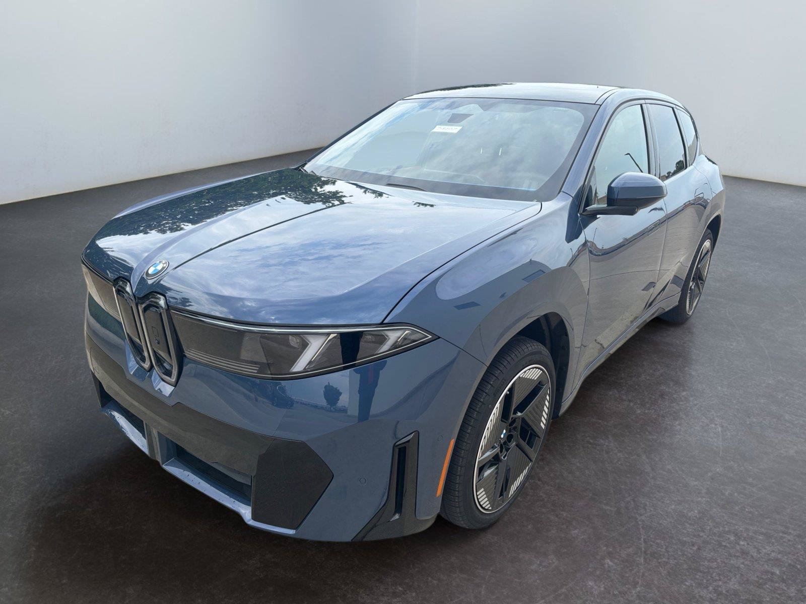 New 2027 BMW iX3 50 xDrive w/ M Sport Package AWD/4WD image 9