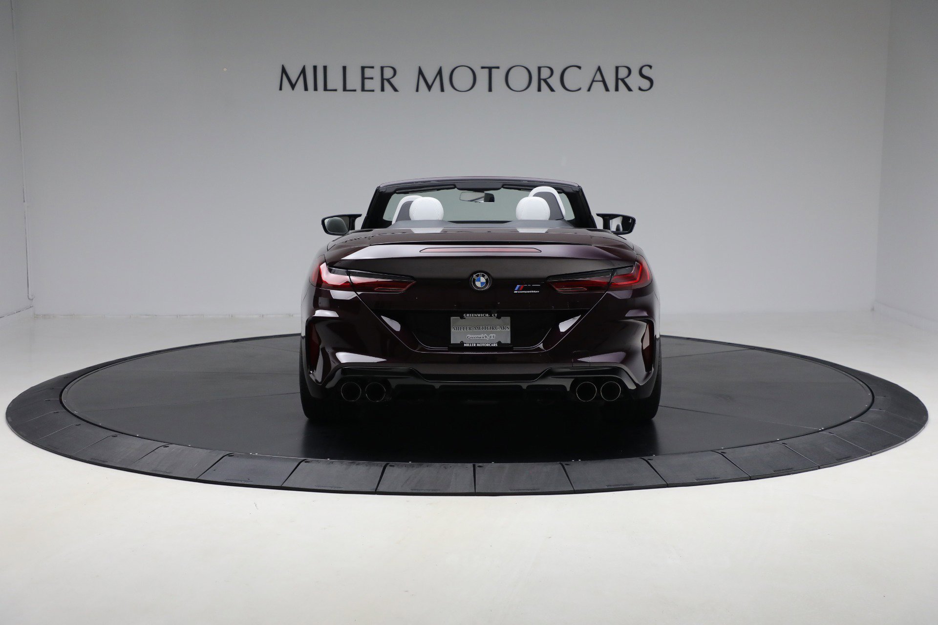 Used 2022 BMW M8 Competition AWD/4WD image 6