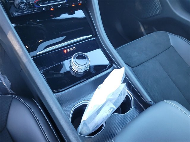 New 2025 Jeep Grand Cherokee Altitude image 27