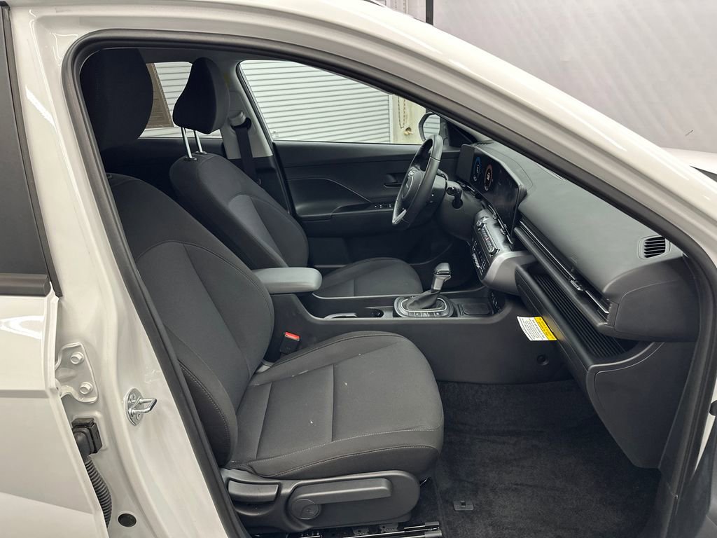 Used 2026 Hyundai Kona SEL Sport FWD image 13