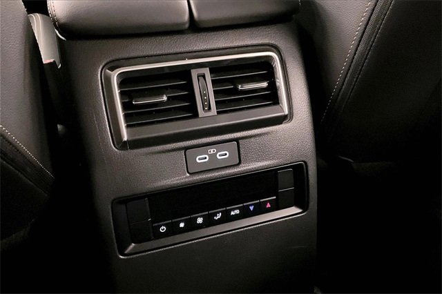 Used 2025 MAZDA CX-90 3.3 Turbo w/ Preferred Package image 29