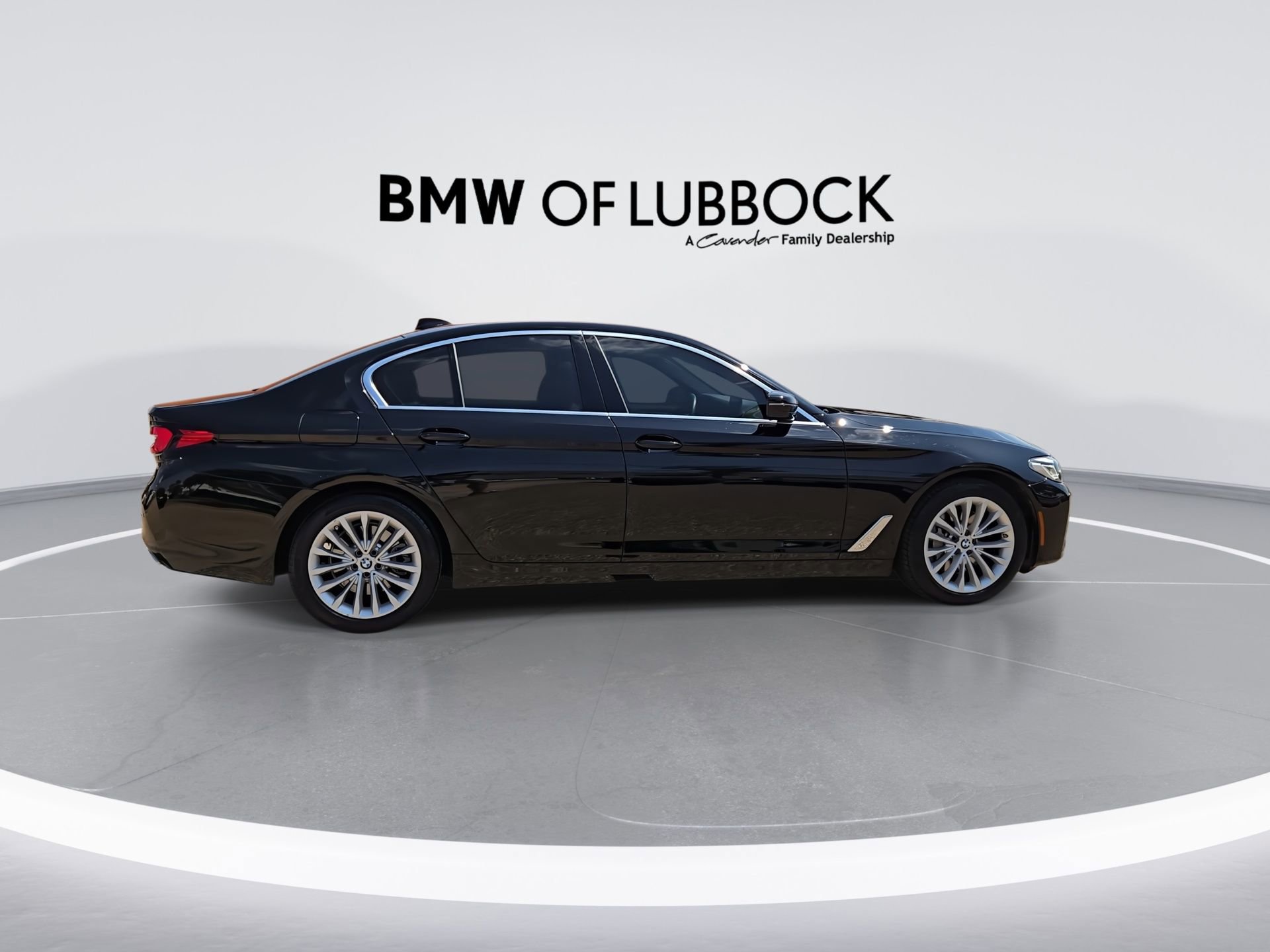 Certified 2023 BMW 530i w/ Convenience Package RWD image 9