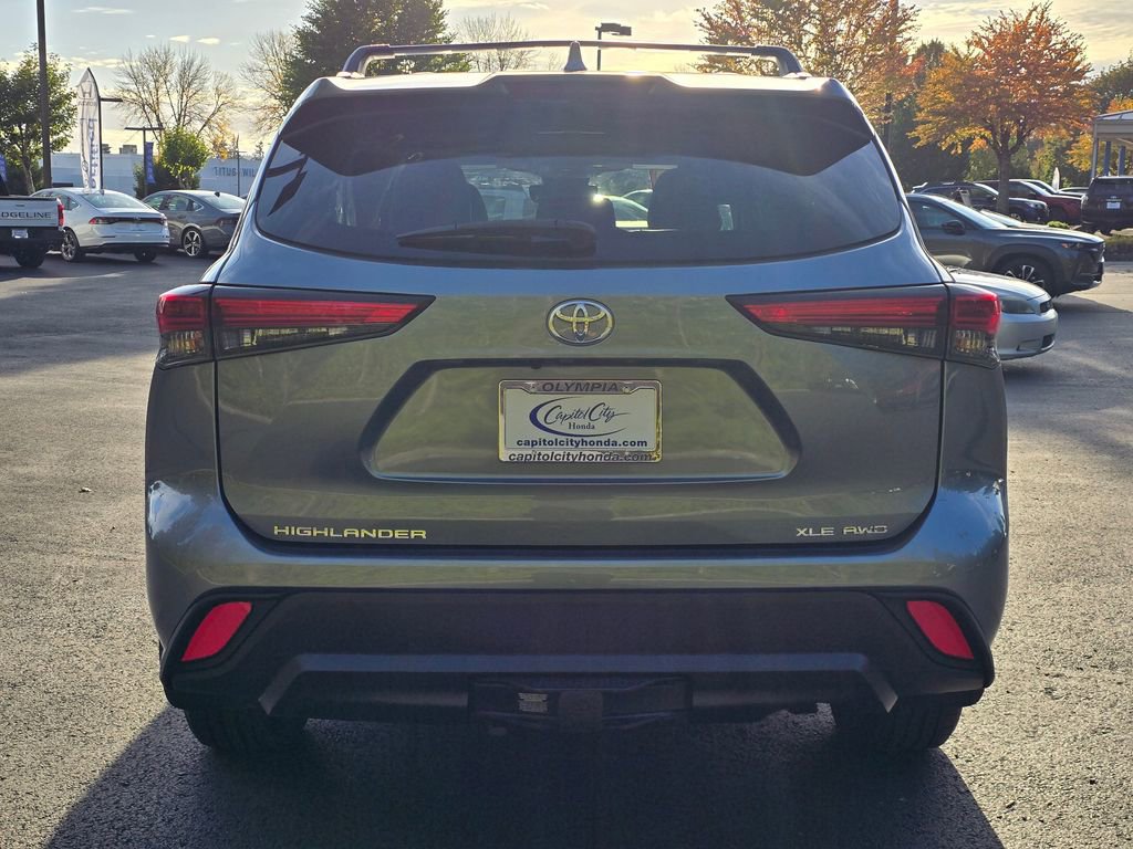Used 2022 Toyota Highlander XLE image 27