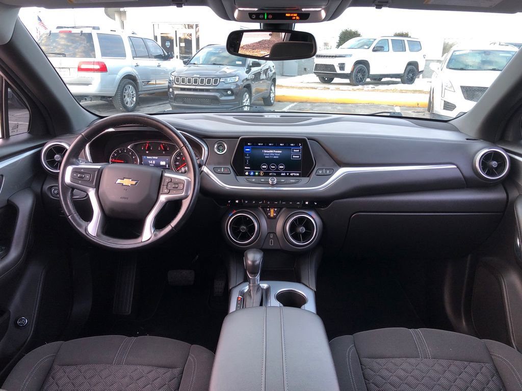 Used 2020 Chevrolet Blazer LT AWD/4WD image 28
