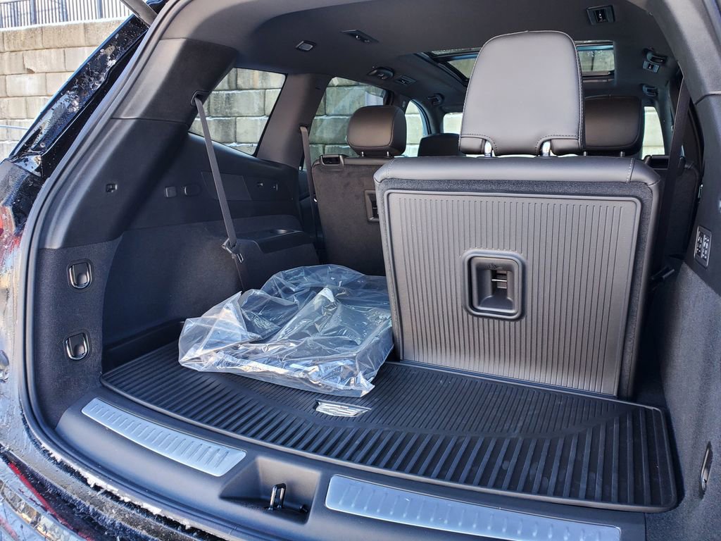 Certified 2024 Cadillac XT6 Premium Luxury w/ Technology Package image 47