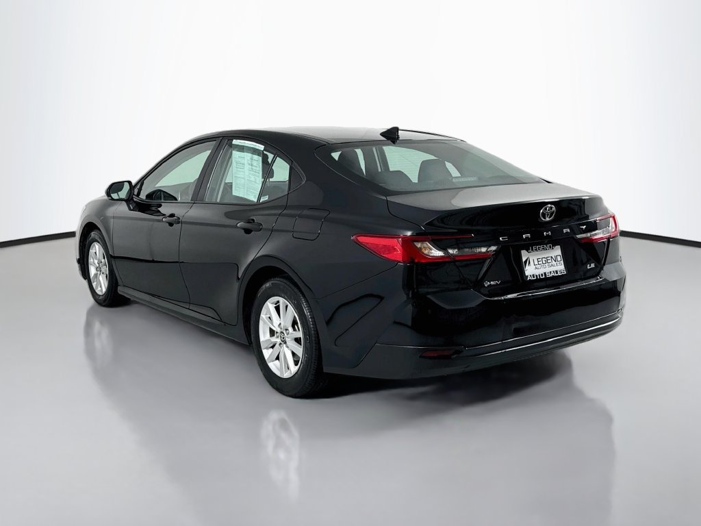Used 2025 Toyota Camry LE FWD image 8