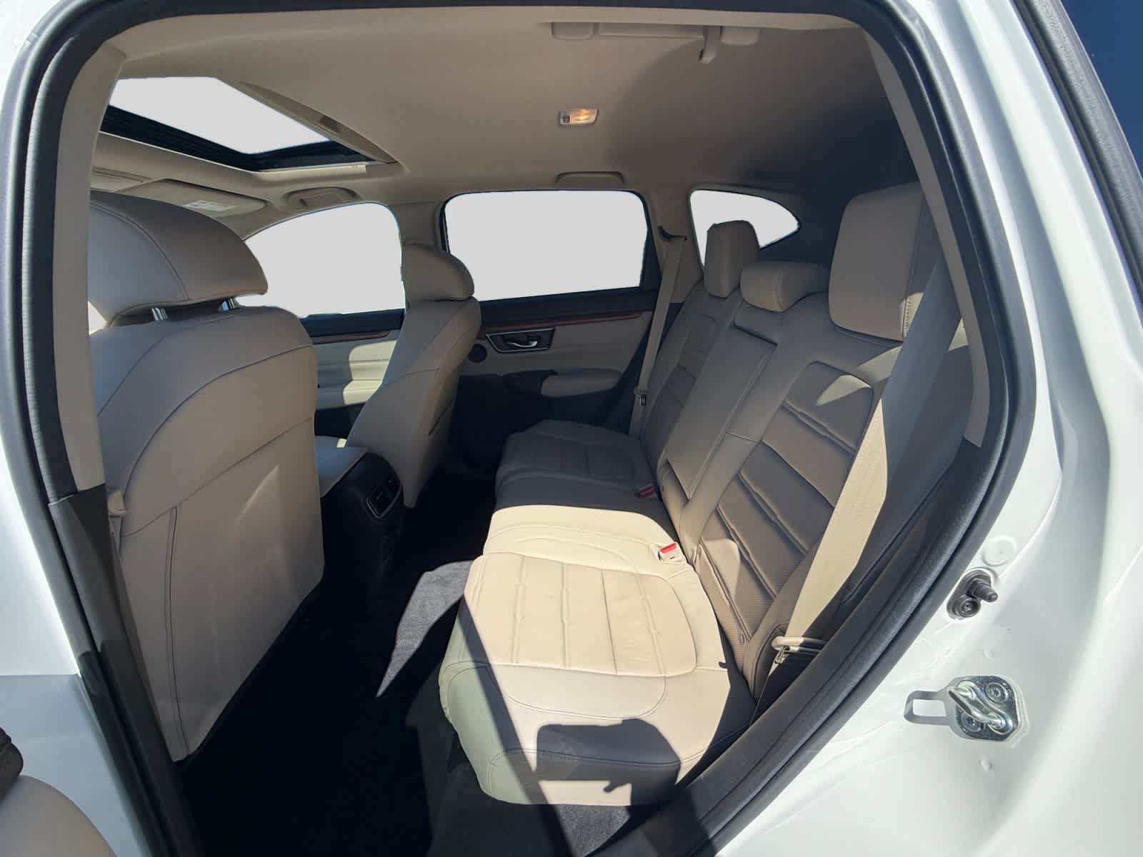 Used 2017 Honda CR-V Touring image 14