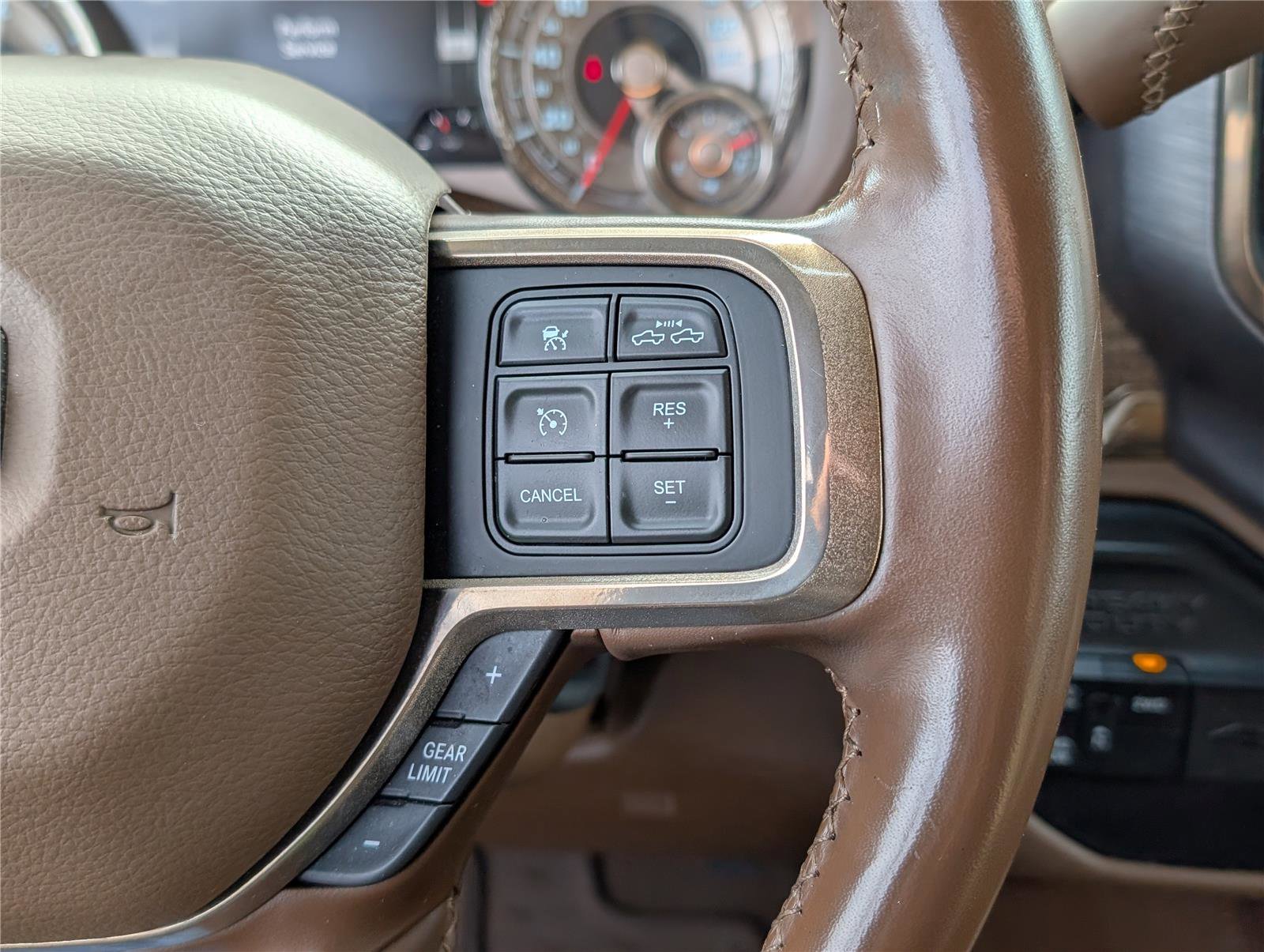 Used 2020 RAM 2500 Limited image 24