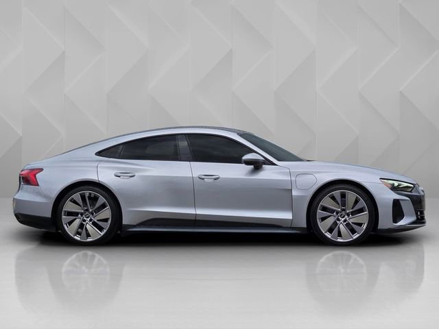 Used 2022 Audi e-tron GT Premium Plus image 7
