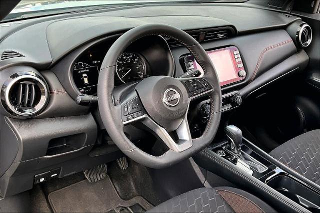 Certified 2023 Nissan Kicks SR image 18