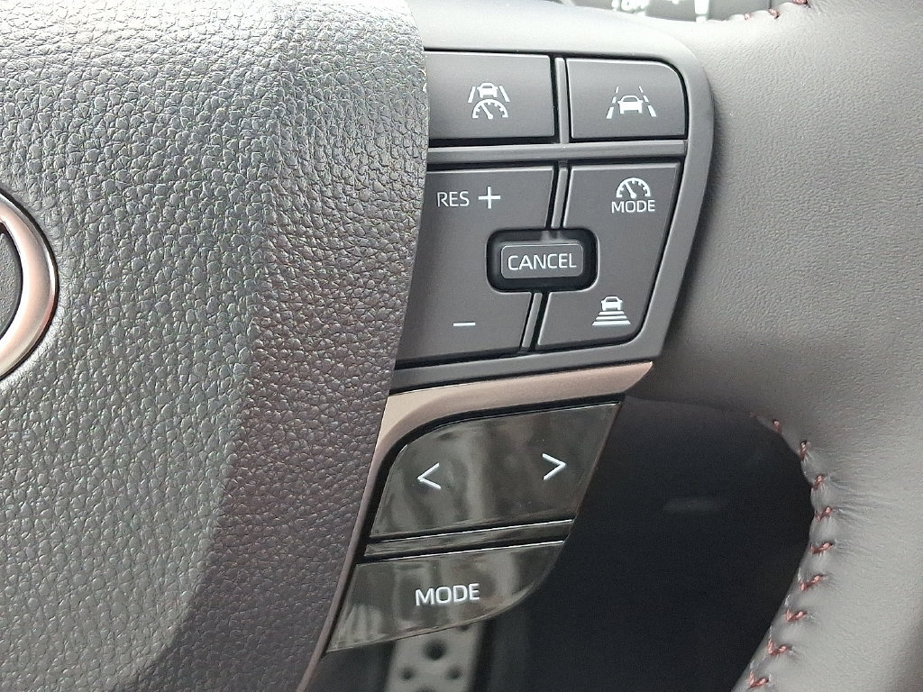 Used 2026 Toyota Camry XSE FWD image 23