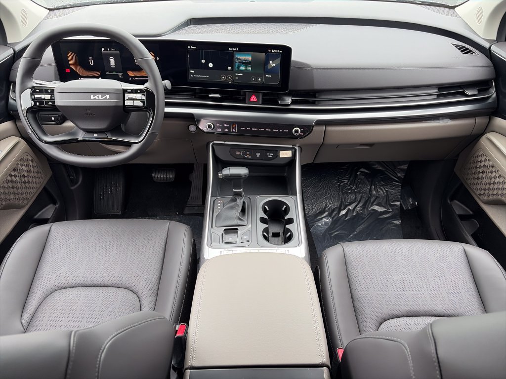 New 2027 Kia Carnival FWD image 9