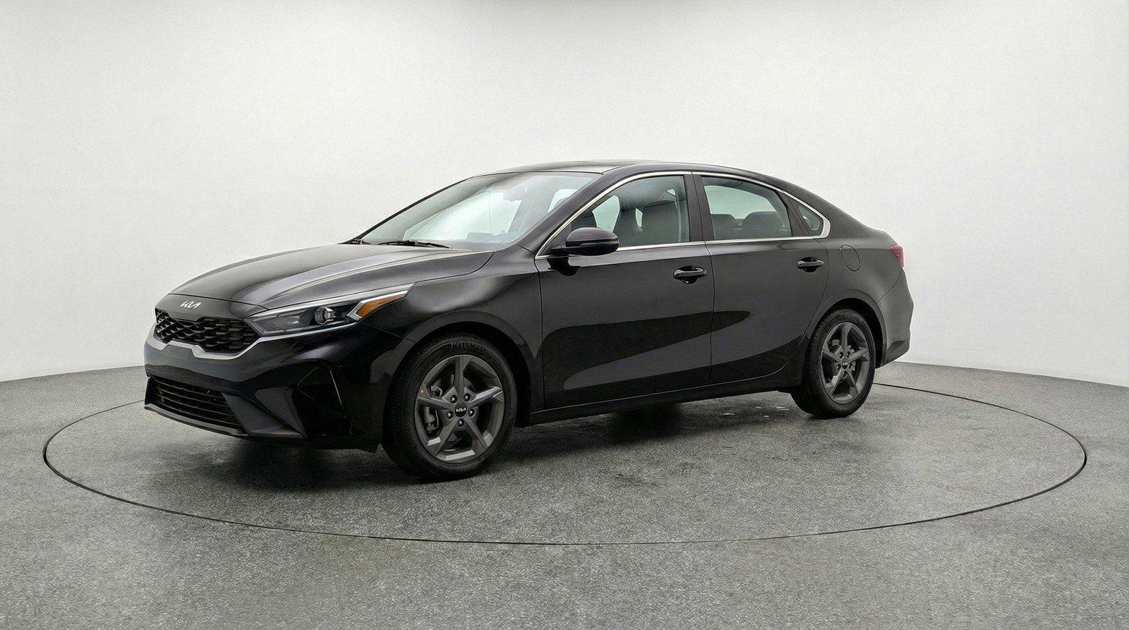 Used 2025 Kia K4 LXS image 3