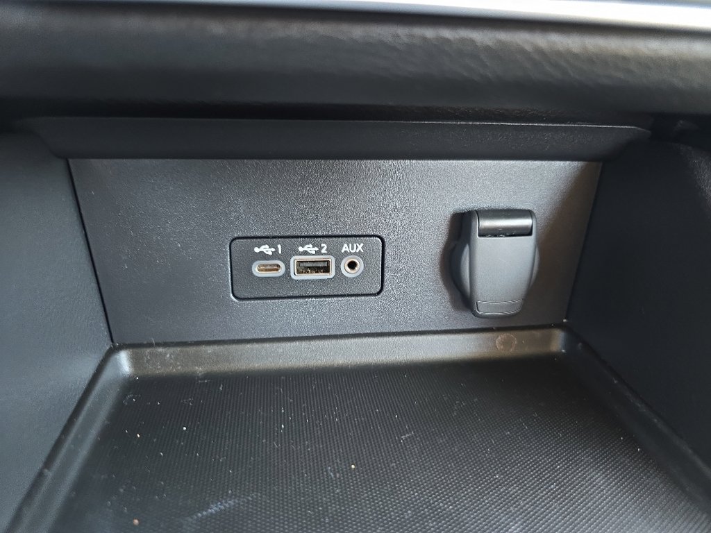 Used 2023 Nissan Sentra SV w/ All-Weather Package image 26