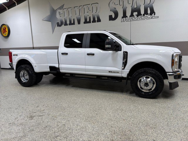 Used 2024 Ford F350 XL w/ Snow Plow Prep Package image 31
