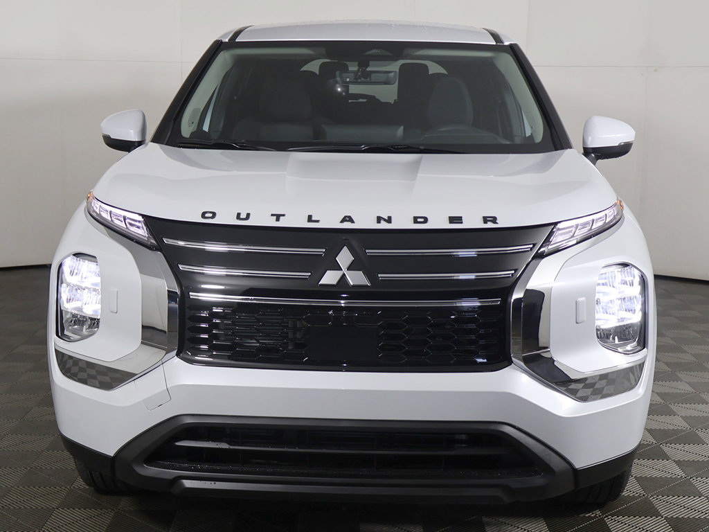 New 2026 Mitsubishi Outlander ES AWD/4WD image 12