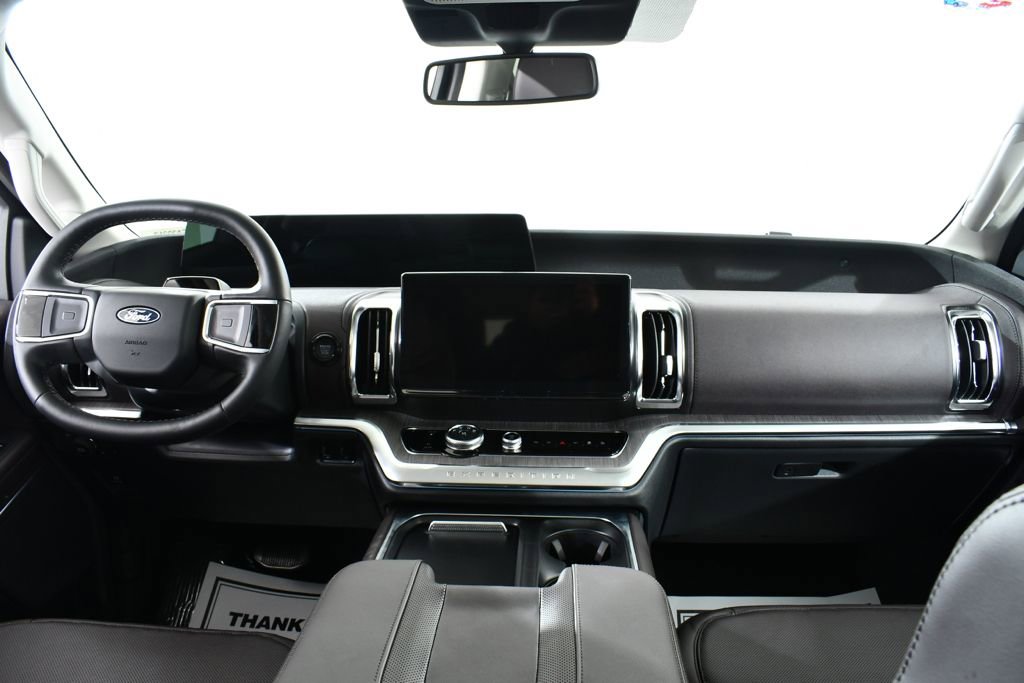 New 2026 Ford Expedition Max Platinum w/ Platinum Ultimate Package image 7