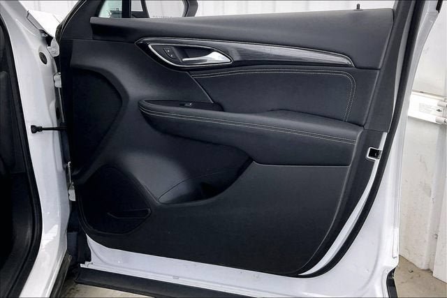 Certified 2023 Buick Envision Preferred FWD image 21