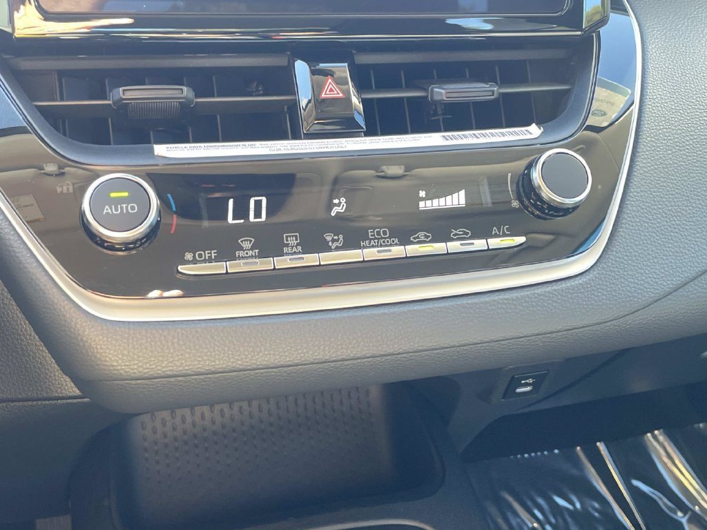 Used 2023 Toyota Corolla LE FWD image 25
