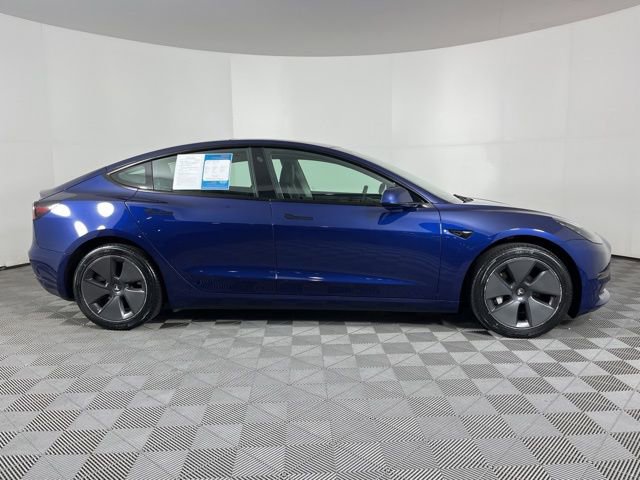 Used 2023 Tesla Model 3 Standard Range RWD image 12