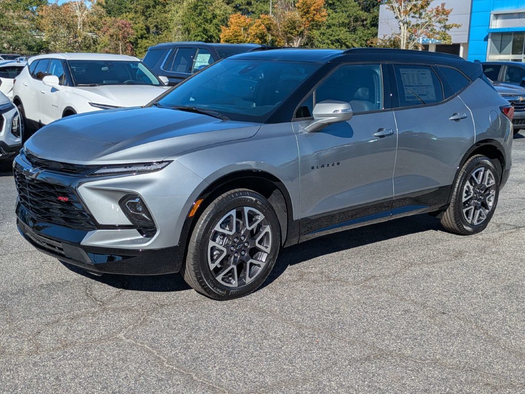 New 2026 Chevrolet Blazer RS FWD image 8