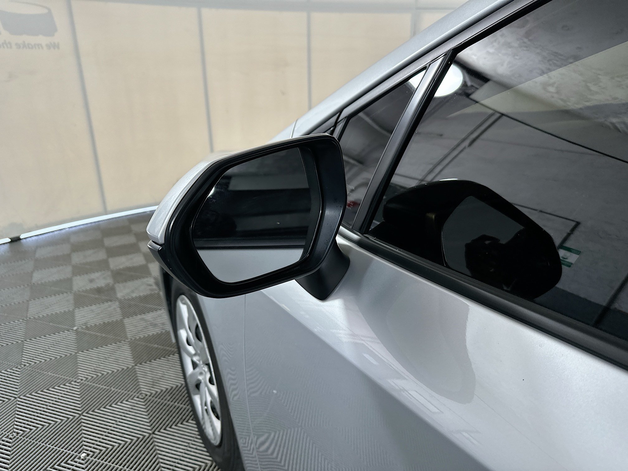 Used 2023 Toyota Corolla LE FWD image 10