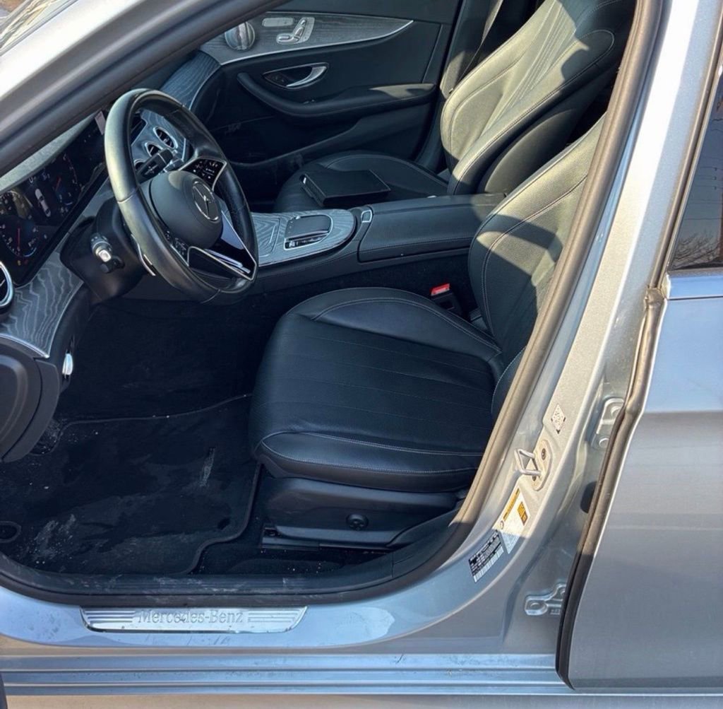 Used 2021 Mercedes-Benz E 350 4MATIC Sedan image 6