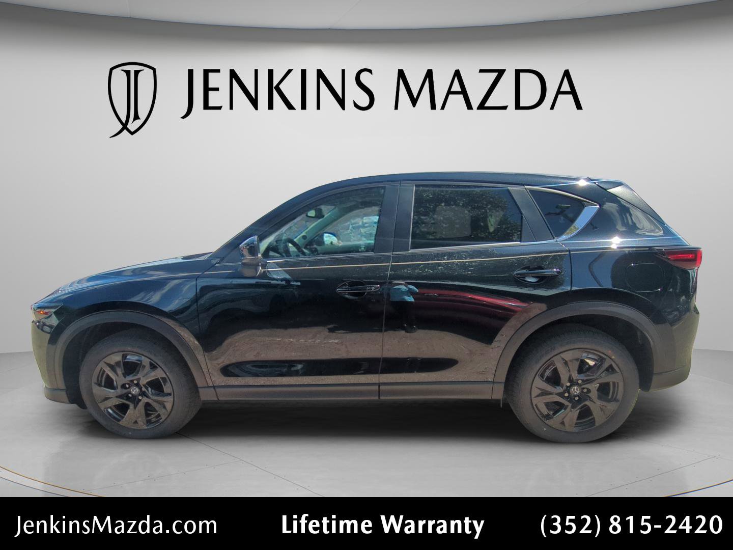 Certified 2025 MAZDA CX-5 Carbon Edition image 3