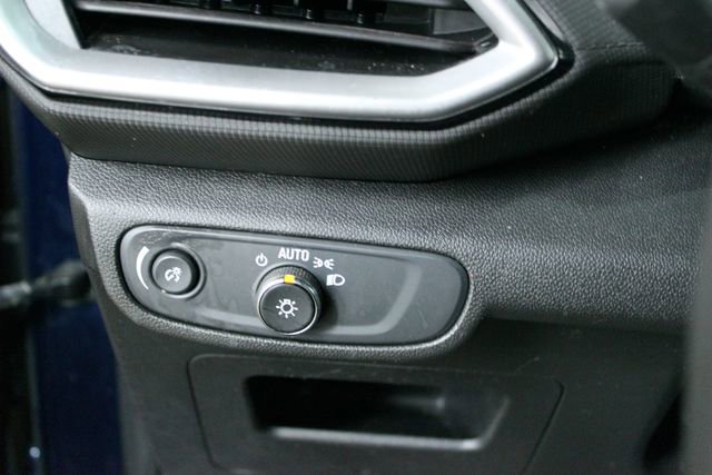 Used 2022 Chevrolet TrailBlazer LS AWD/4WD image 14