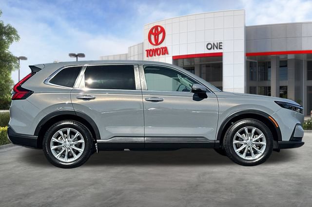 Used 2023 Honda CR-V EX-L image 3