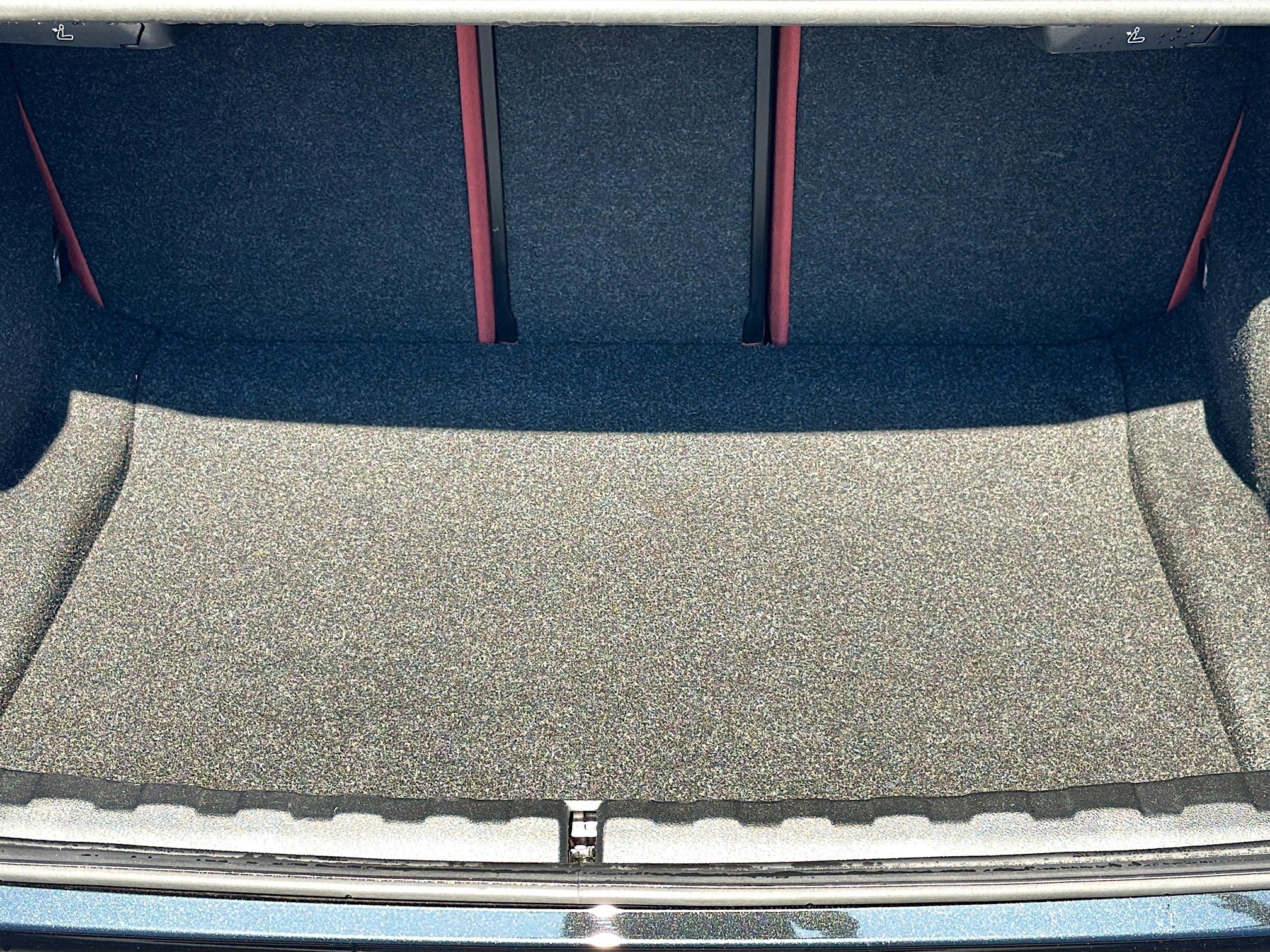 Used 2025 BMW 330i Sedan image 12