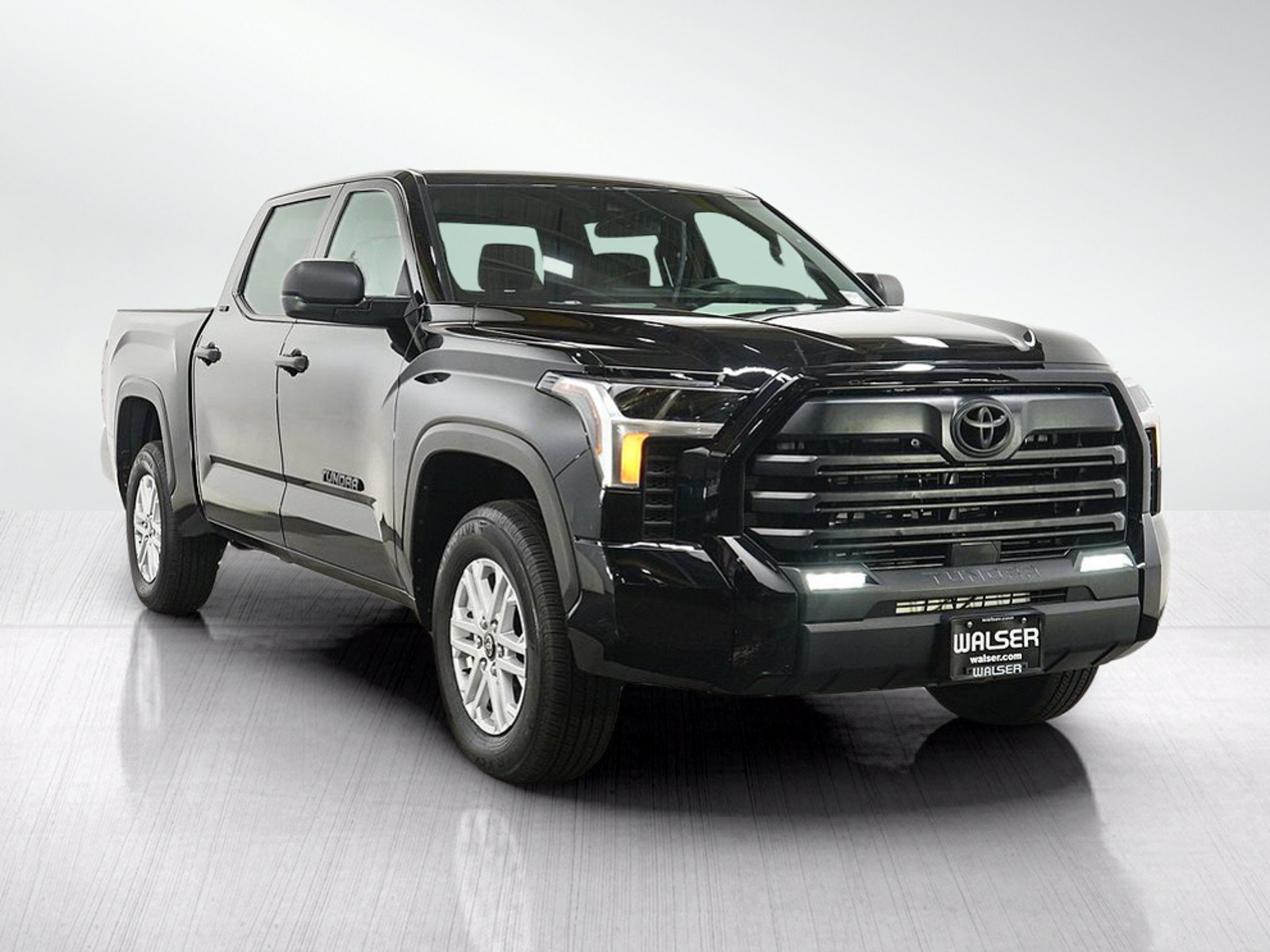 Used 2026 Toyota Tundra SR5 AWD/4WD image 7