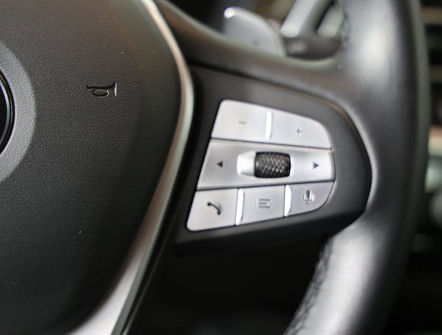 Used 2024 BMW X4 xDrive30i image 15