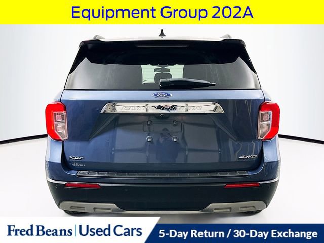 Used 2021 Ford Explorer XLT w/ Equipment Group 202A AWD/4WD image 8