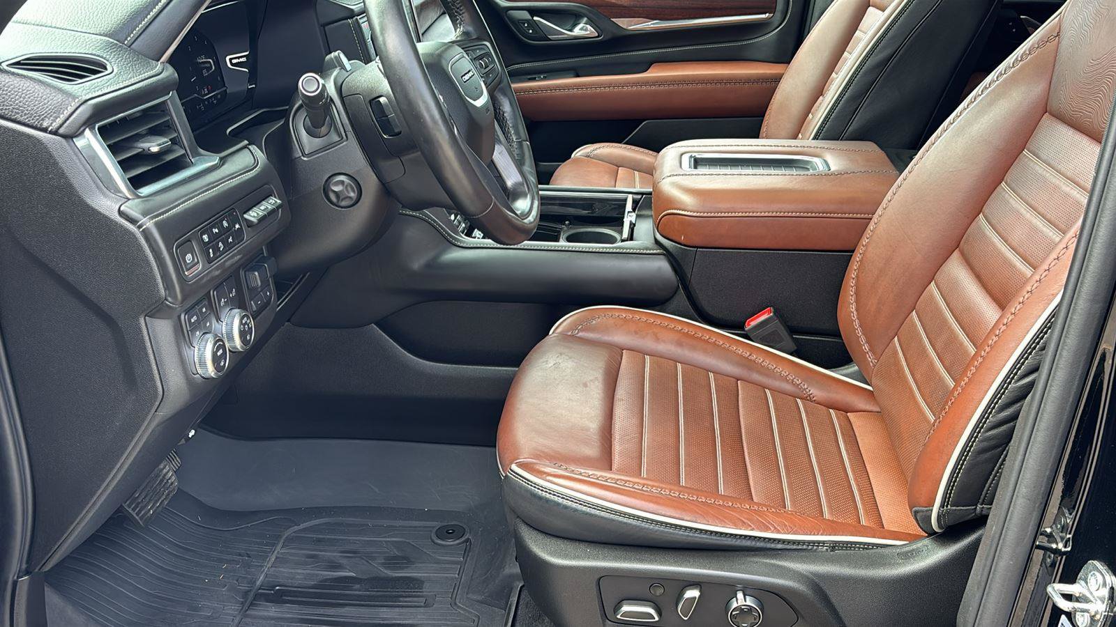 Certified 2023 GMC Yukon XL Denali Ultimate w/ LPO, Floor Liner Package AWD/4WD image 15