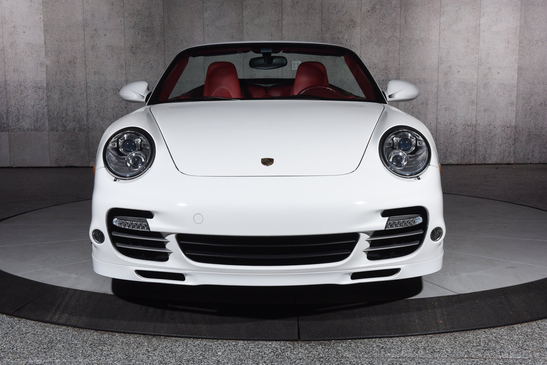 Used 2012 Porsche 911 Turbo S AWD/4WD image 21