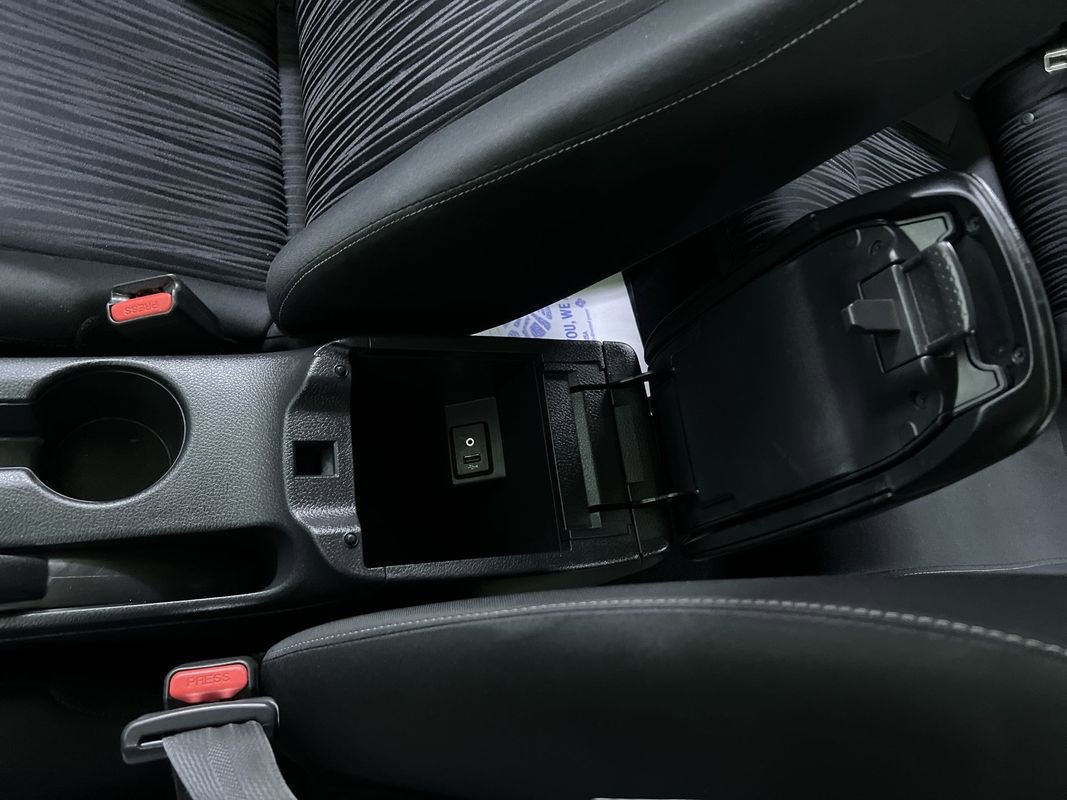 Used 2017 Nissan Sentra SV FWD image 25