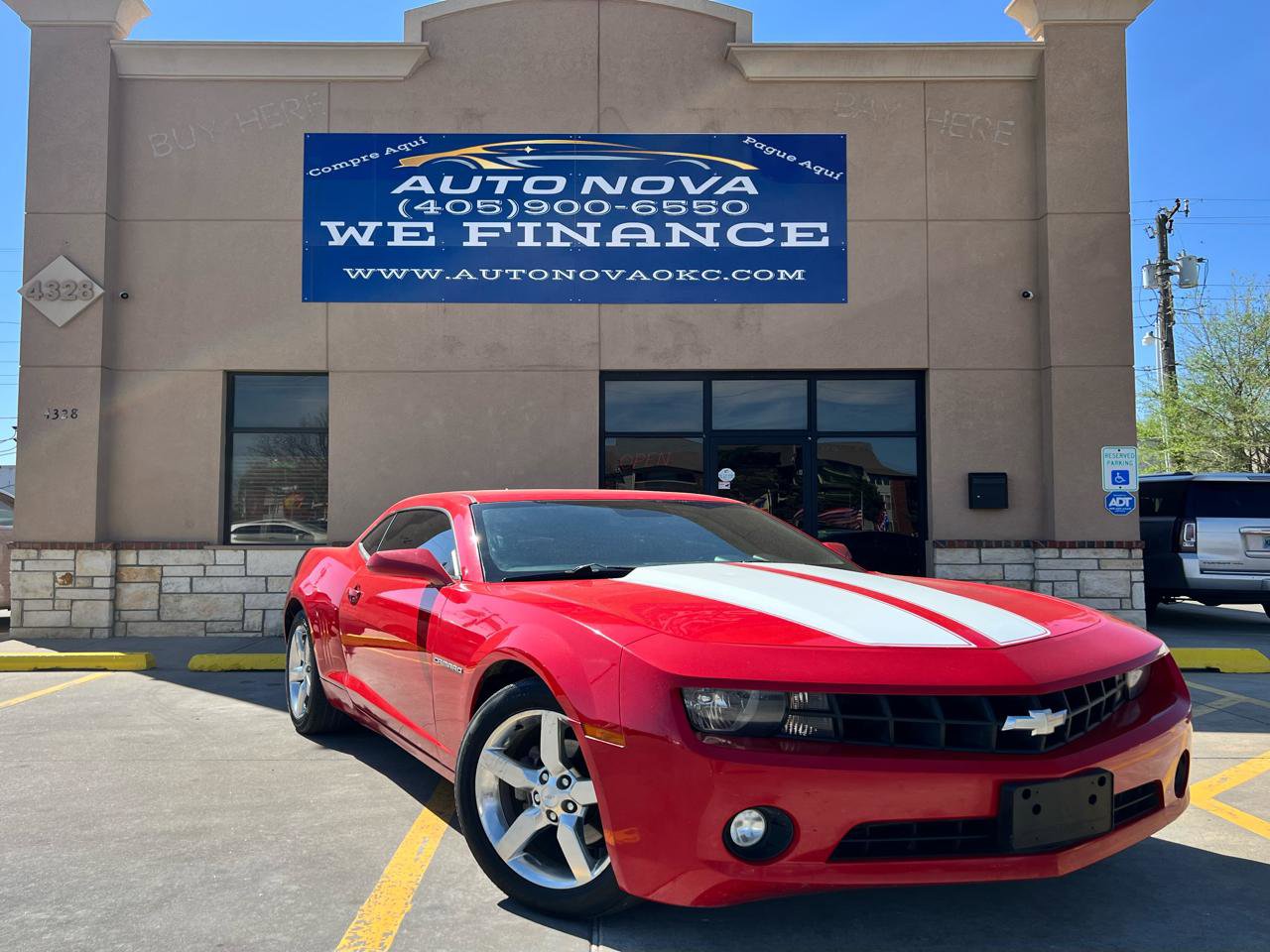 Used 2010 Chevrolet Camaro LT w/ White Stripe Package RWD image 1