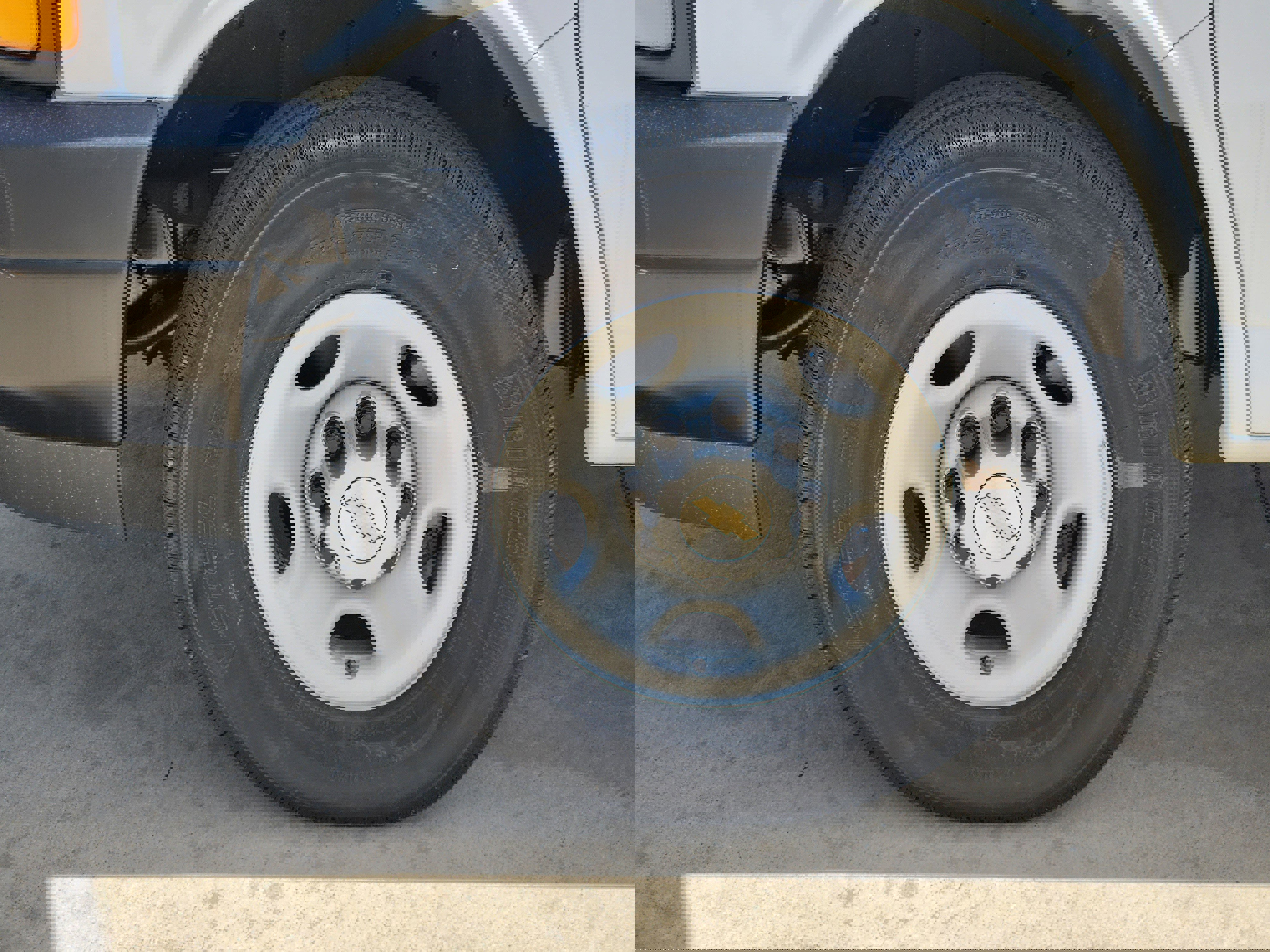 New 2025 Chevrolet Express 2500 w/ Driver Convenience Package image 16