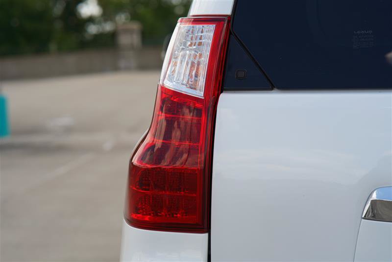 Used 2013 Lexus GX 460 Premium AWD/4WD image 29