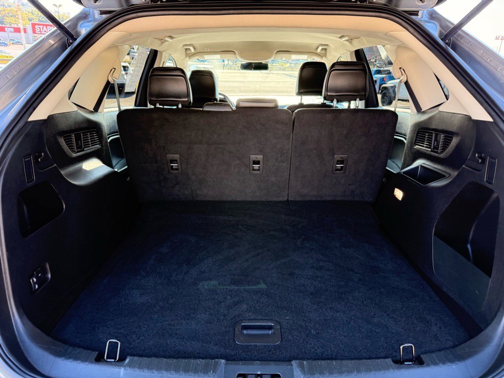 Used 2024 Ford Edge SEL image 24