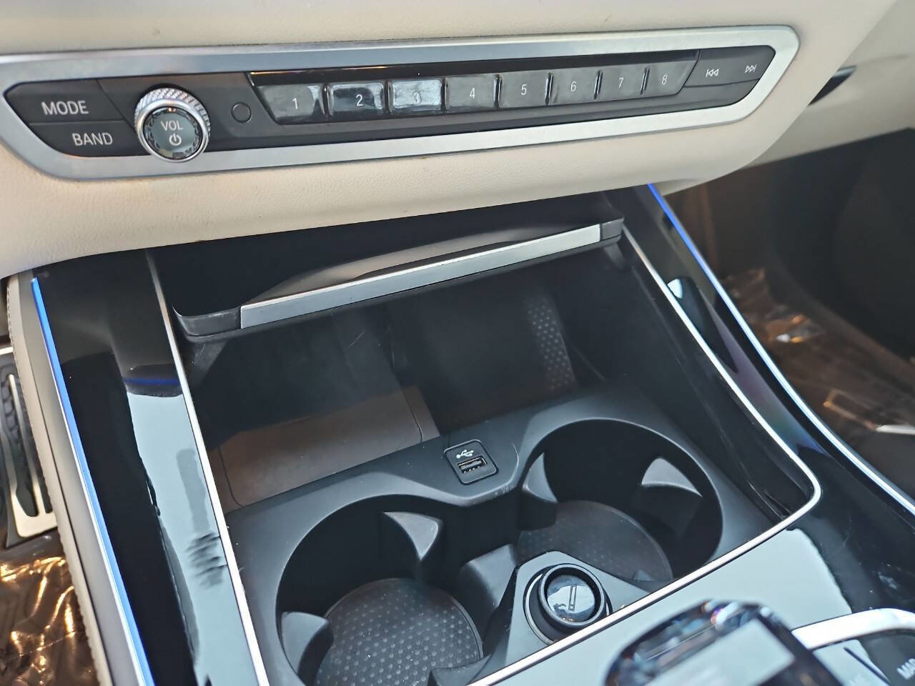 Used 2019 BMW X5 xDrive50i w/ M Sport Package image 25