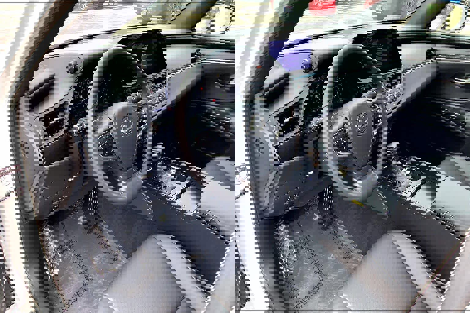 Certified 2025 Lexus ES 350 w/ Premium Package image 18