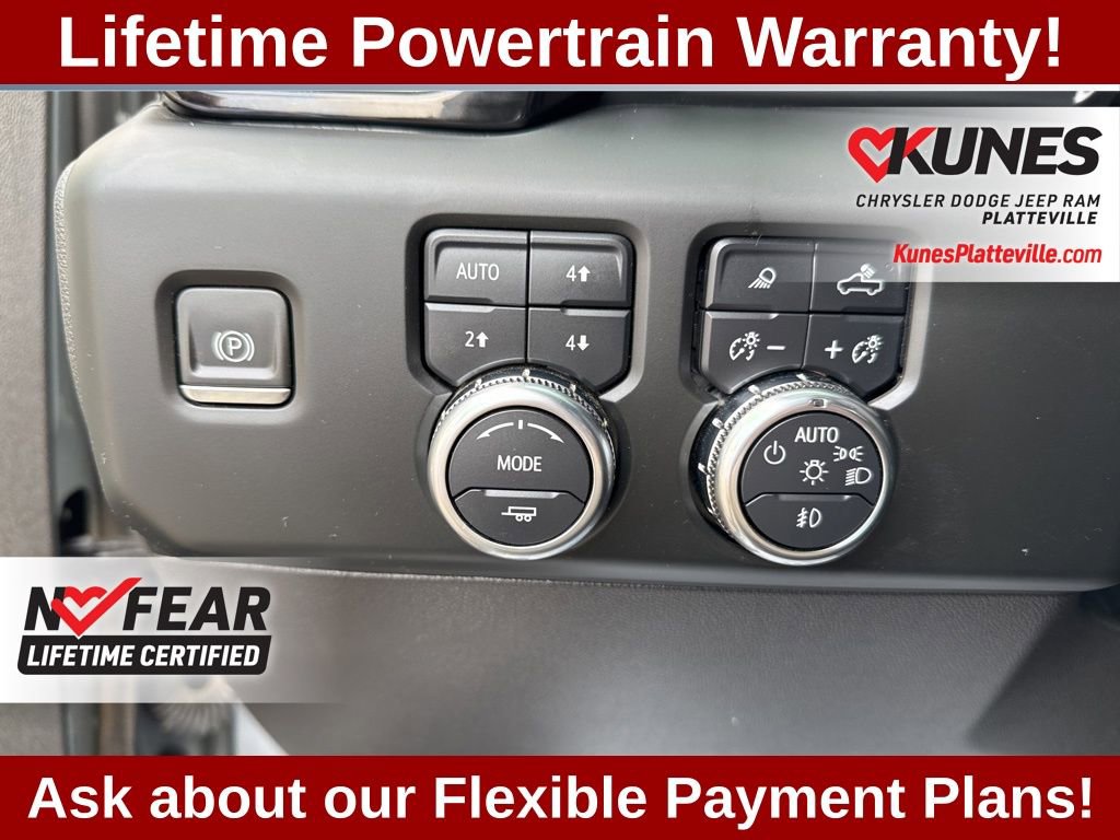 Used 2024 GMC Sierra 1500 AT4 w/ Technology Package image 29