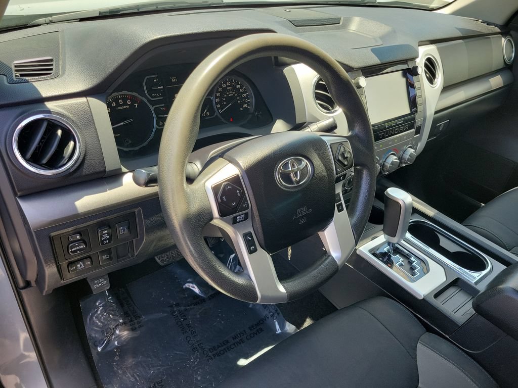 Used 2021 Toyota Tundra SR5 w/ SR5 Upgrade Package AWD/4WD image 24