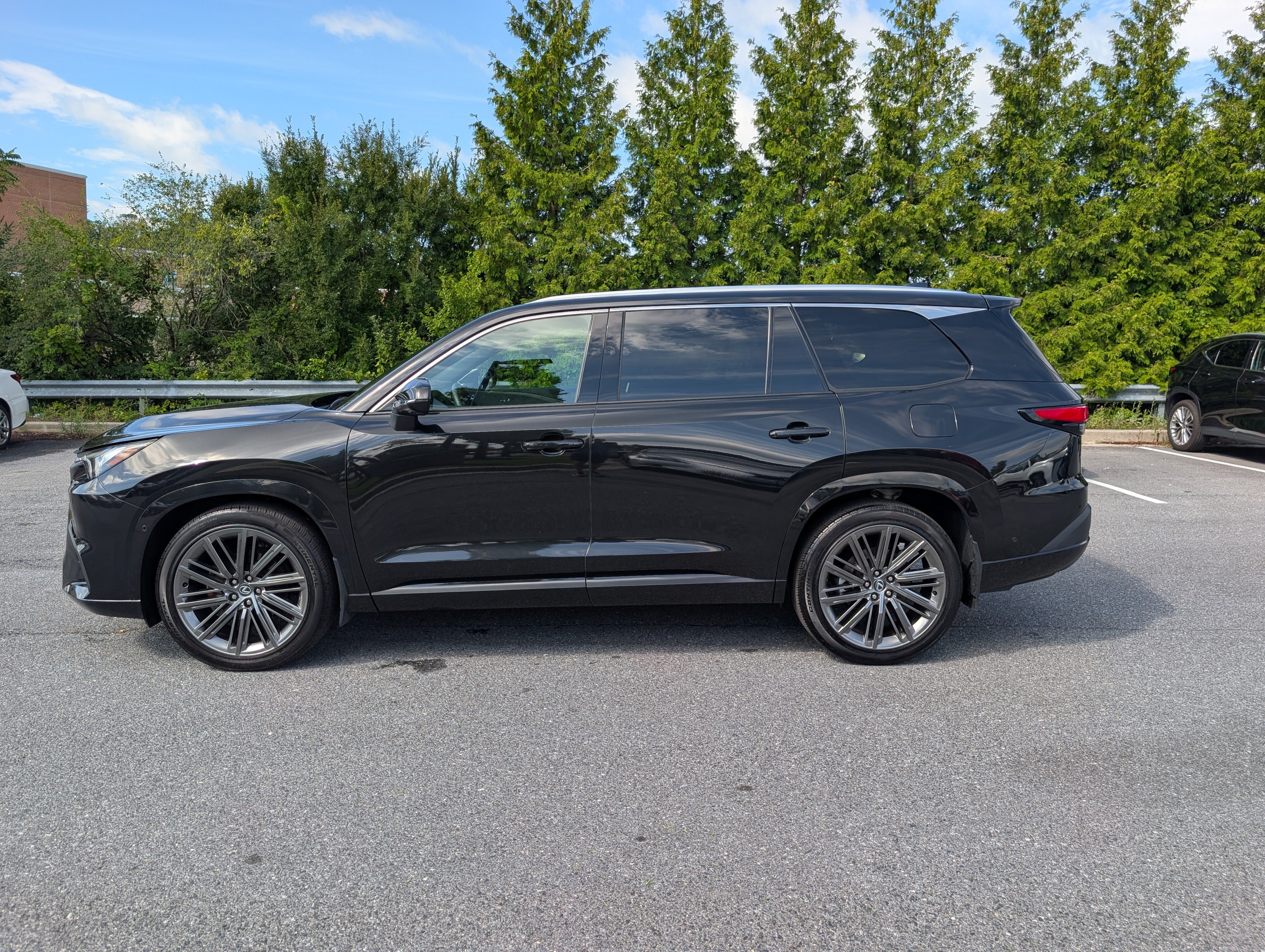 Certified 2025 Lexus TX 350 AWD w/ Technology Package image 6
