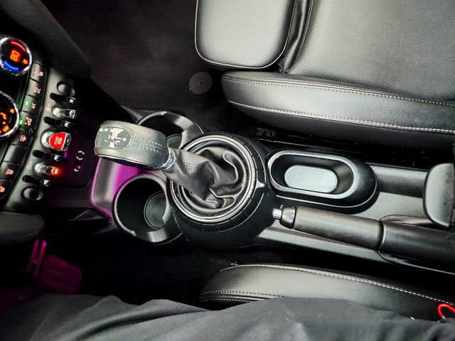 Used 2015 MINI Cooper S image 21