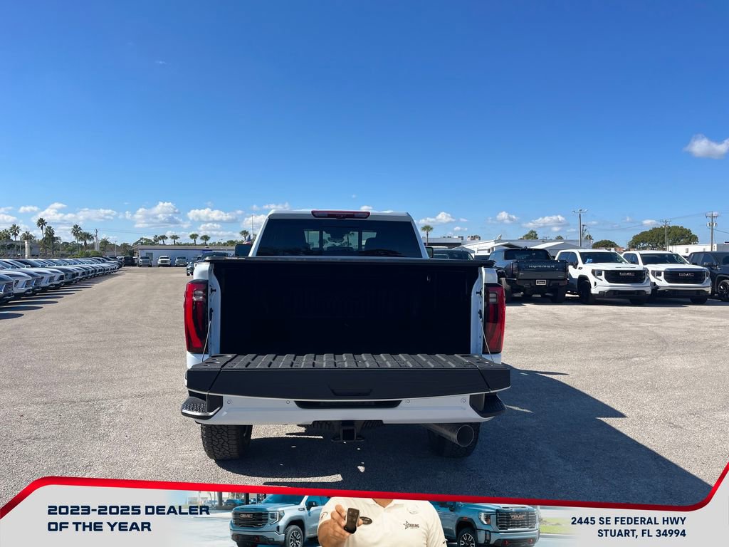 New 2026 GMC Sierra 2500 Denali w/ Denali Reserve Package image 15